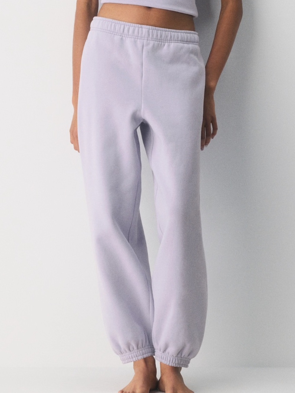 aritzia sweatpants